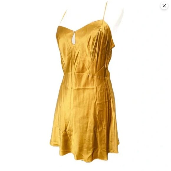 NWT VTG Y2K Yellow Gold Victoria’s Secret 100% Silk Satin Slip Dress Chemise - Picture 2 of 11